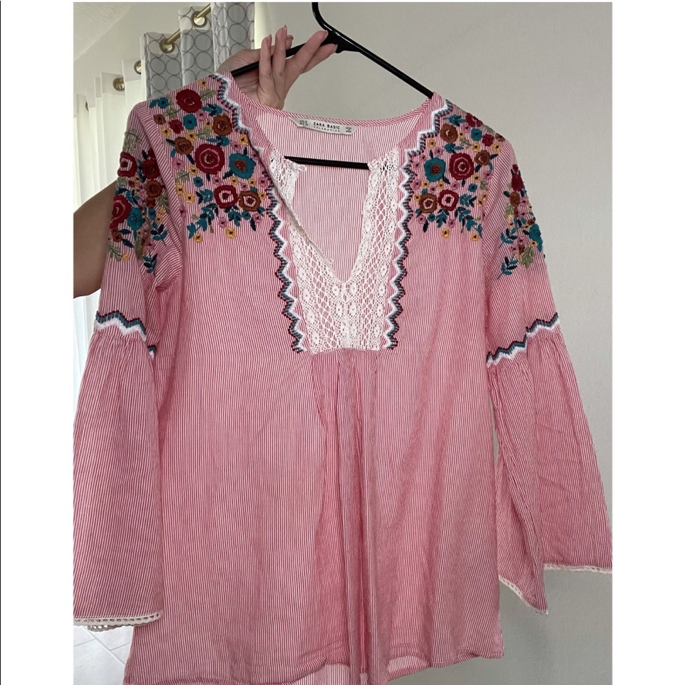 Zara line and flowers shirt